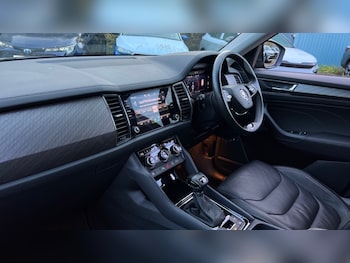 Used Skoda Kodiaq 2024 for sale - 76540057: Photo