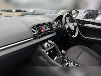 Used Skoda Karoq 2022 for sale - 76086833: Photo 2