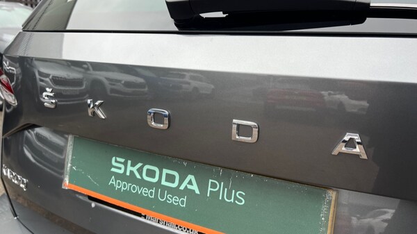Used Skoda Karoq 2022 for sale - 76086833: Photo 31
