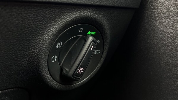 Used Skoda Karoq 2022 for sale - 76086833: Photo 47