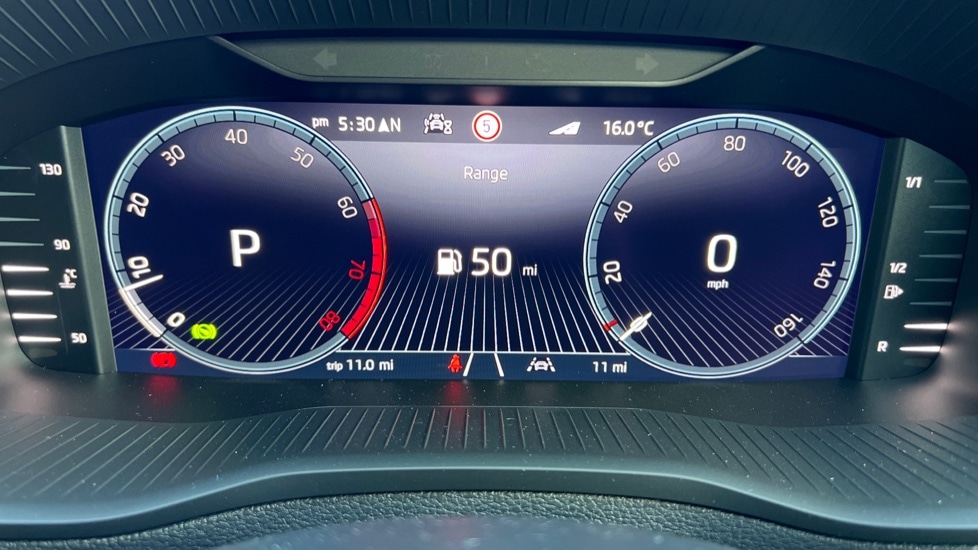 Used Skoda Karoq 2025 for sale - 76873277: Photo 14