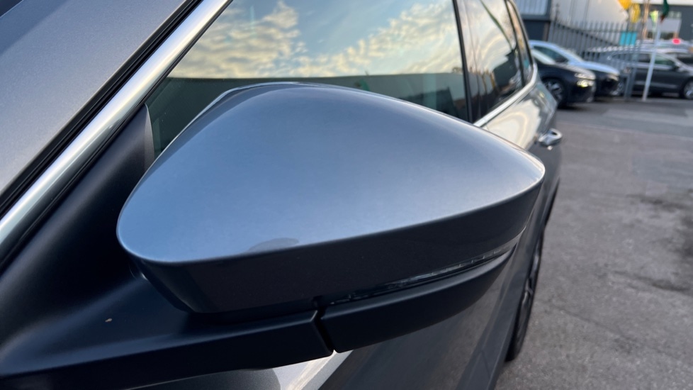 Used Skoda Karoq 2025 for sale - 76873277: Photo 47