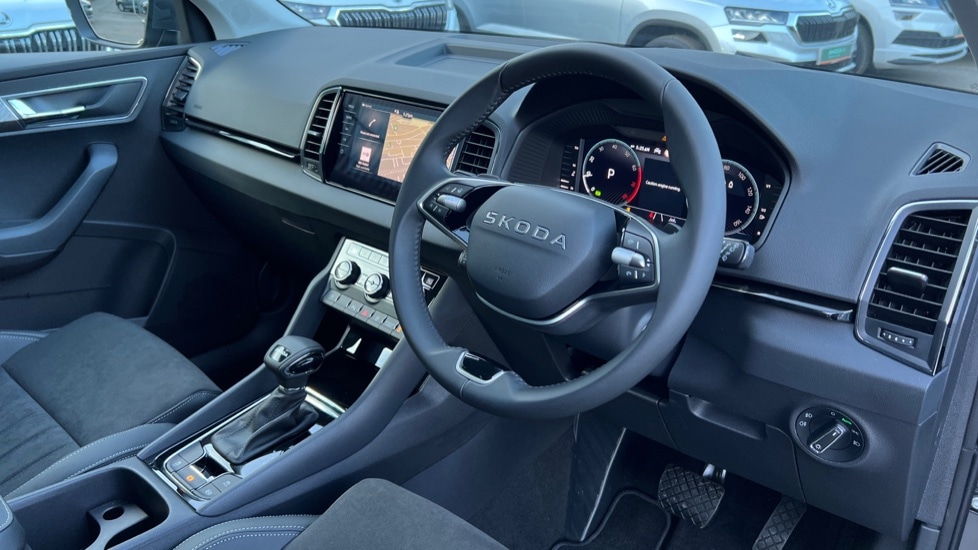 Used Skoda Karoq 2025 for sale - 76873277: Photo 6