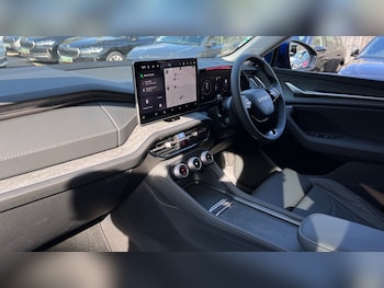 Used Skoda Kodiaq 2025 for sale - 76140445: Photo