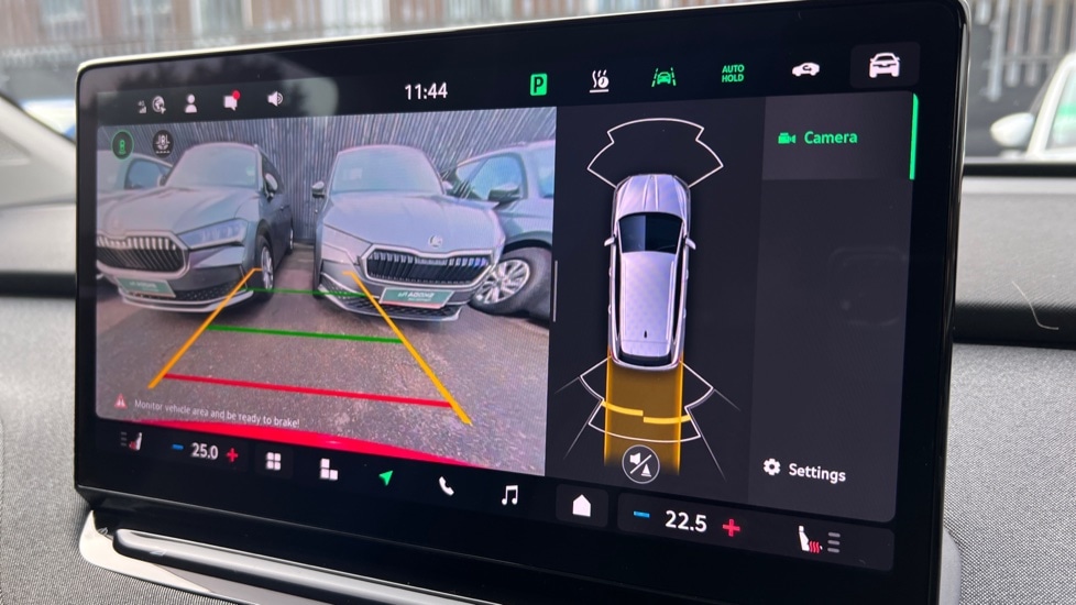 Used Skoda Enyaq 2025 for sale - 76635750: Photo 22