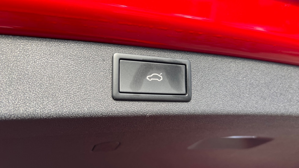 Used Skoda Enyaq 2025 for sale - 76635750: Photo 32