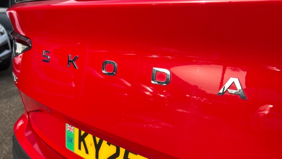 Used Skoda Enyaq 2025 for sale - 76635750: Photo 33