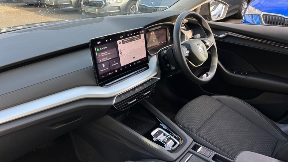 Used Skoda Octavia 2024 for sale - 76873559: Photo 2