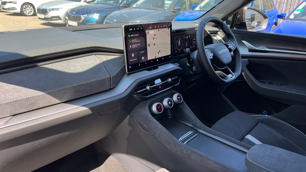 Used Skoda Kodiaq 2025 for sale - 76868375: Photo 2