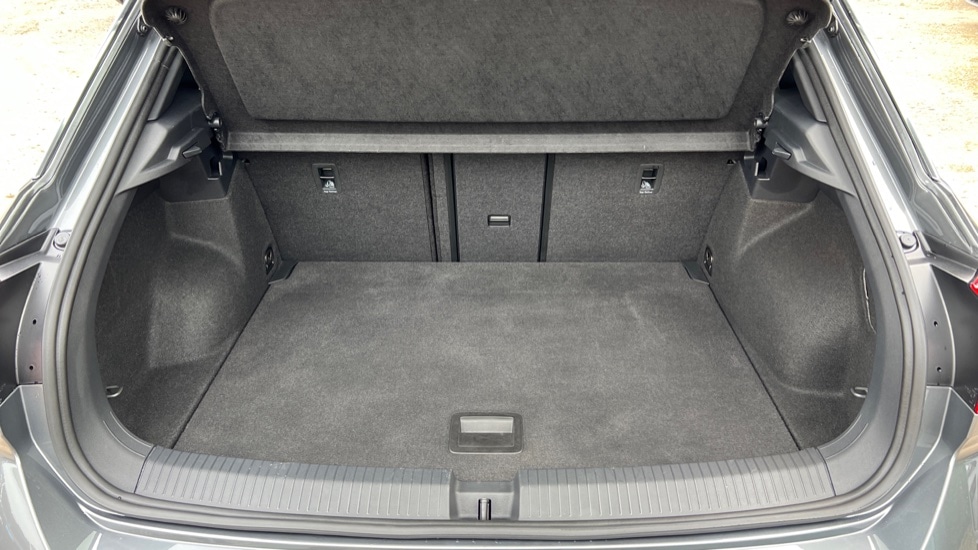 Used Volkswagen T-Roc 2023 for sale - 76124327: Photo 15