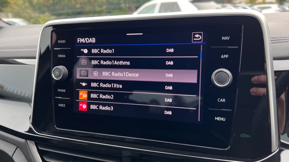 Used Volkswagen T-Roc 2023 for sale - 76124327: Photo 34