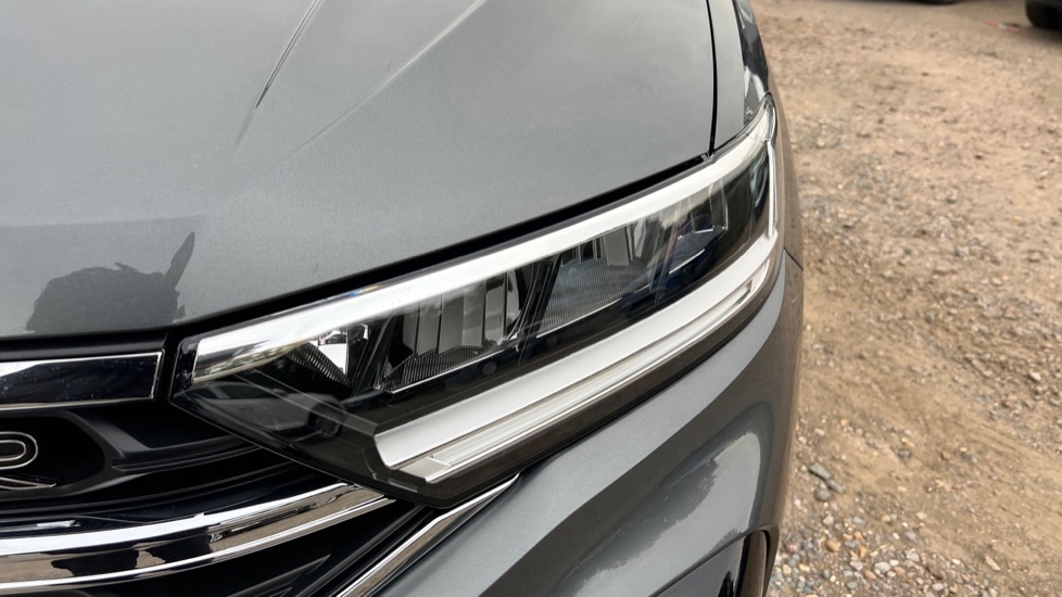 Used Volkswagen T-Roc 2023 for sale - 76124327: Photo 47