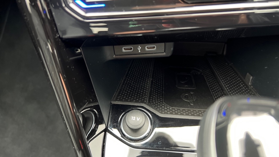 Used Volkswagen T-Roc 2023 for sale - 76124327: Photo 52