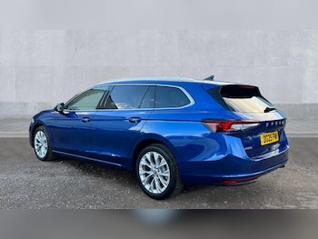 Used Skoda Superb 2025 for sale - 76640357: Photo