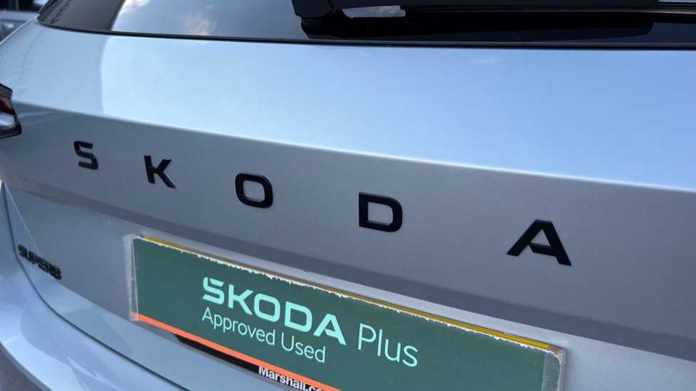 Used Skoda Superb 2025 for sale - 76140140: Photo 33