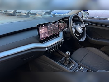 Used Skoda Octavia 2024 for sale - 76575210: Photo