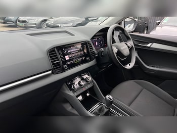 Used Skoda Karoq 2025 for sale - 76208885: Photo