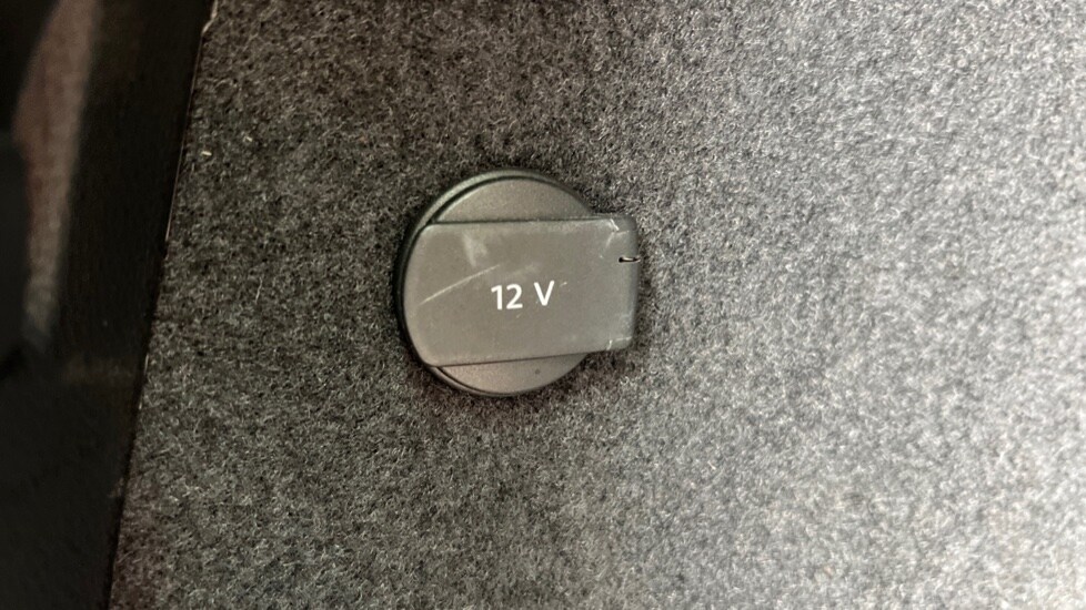 Used Skoda Karoq 2025 for sale - 76208885: Photo 31