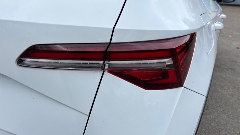 Used Skoda Karoq 2025 for sale - 76208885: Photo 35