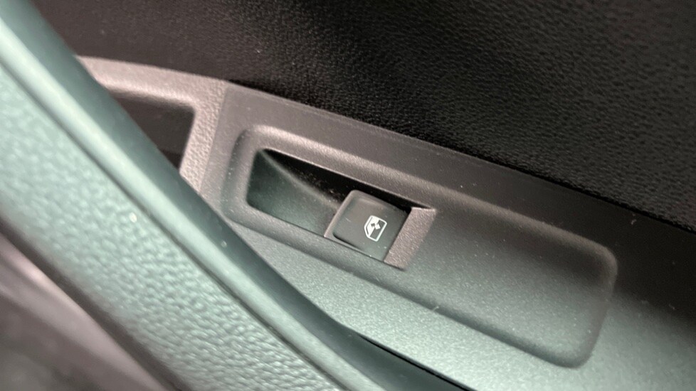 Used Skoda Karoq 2025 for sale - 76208885: Photo 38