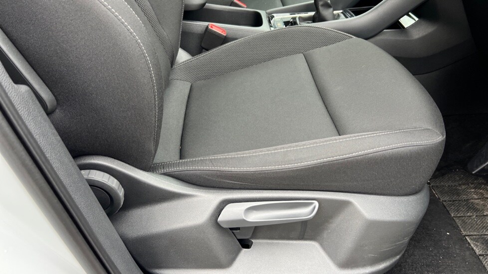 Used Skoda Karoq 2025 for sale - 76208885: Photo 46