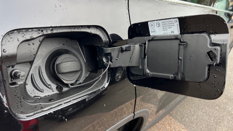 Used Skoda Karoq 2025 for sale - 76873991: Photo 29