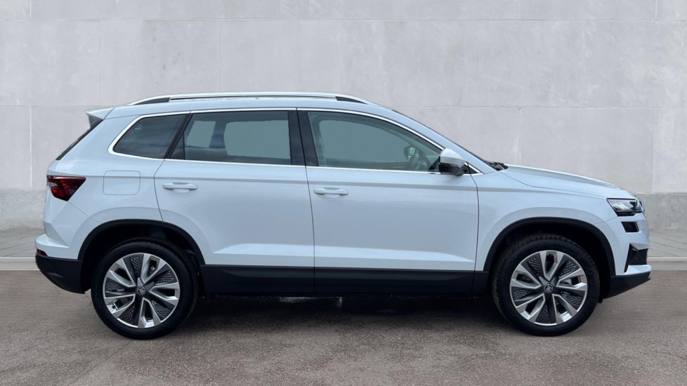 Used Skoda Karoq 2025 for sale - 76868882: Photo 4
