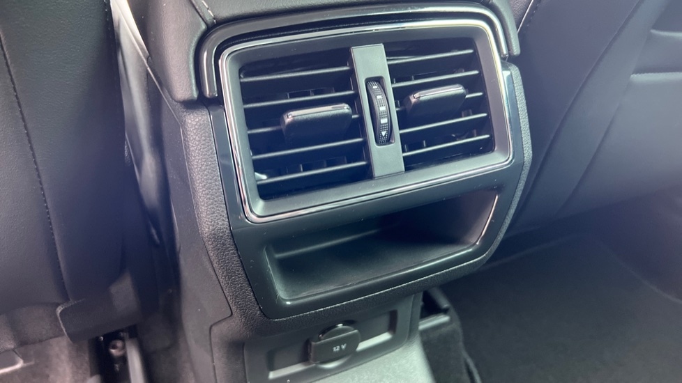 Used Skoda Karoq 2025 for sale - 76868882: Photo 41