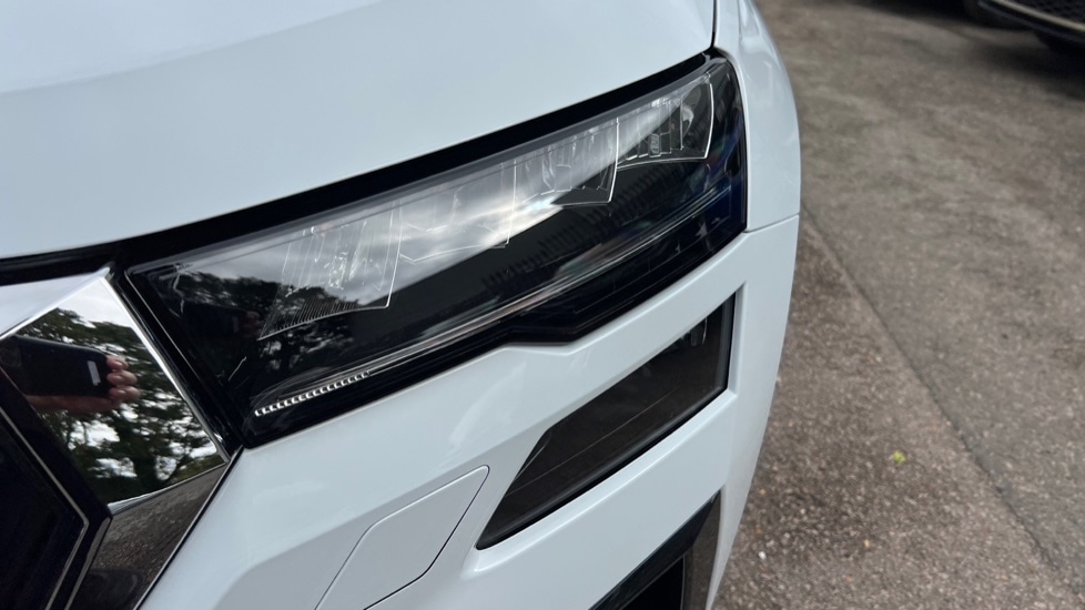 Used Skoda Karoq 2025 for sale - 76868882: Photo 47