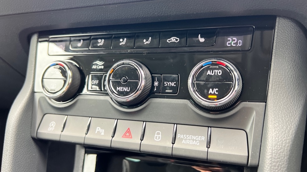 Used Skoda Karoq 2025 for sale - 76868882: Photo 54