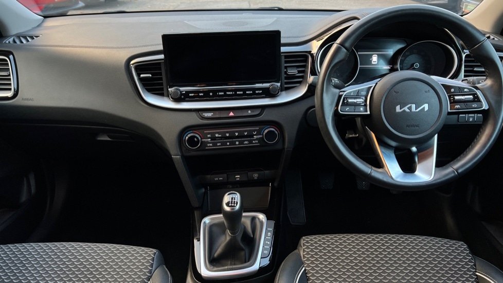 Used Kia Ceed 2023 for sale - 76587069: Photo 11