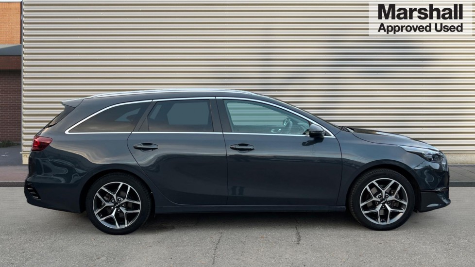 Used Kia Ceed 2023 for sale - 76587069: Photo 2