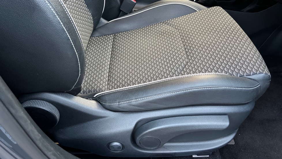 Used Kia Ceed 2023 for sale - 76587069: Photo 31