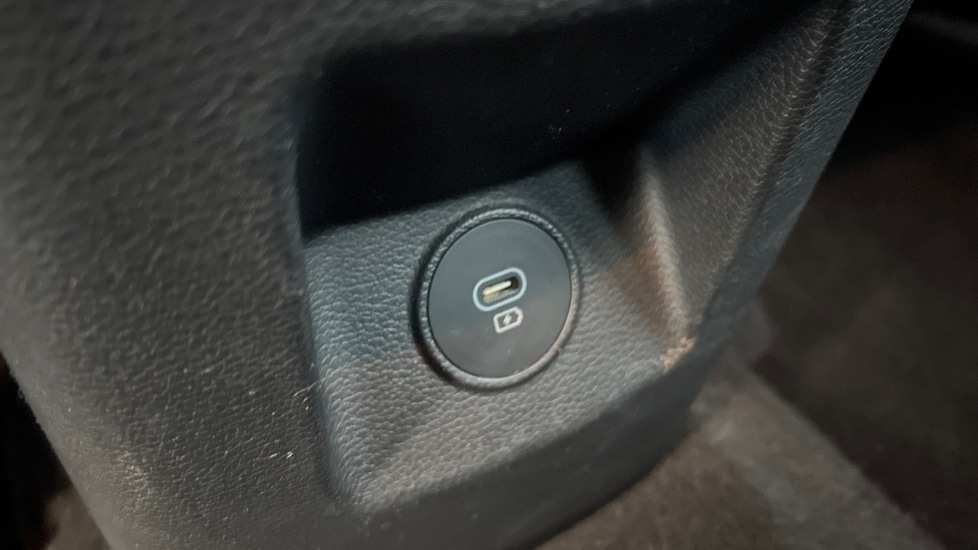 Used Kia Ceed 2023 for sale - 76587069: Photo 32