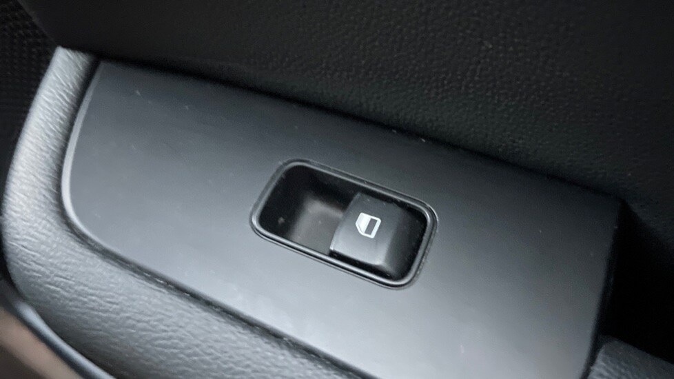 Used Kia Ceed 2023 for sale - 76587069: Photo 42