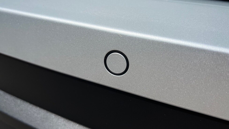 Used Skoda Karoq 2024 for sale - 76868862: Photo 33