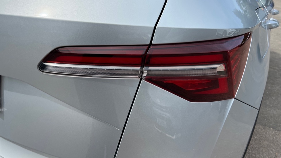 Used Skoda Karoq 2024 for sale - 76868862: Photo 34