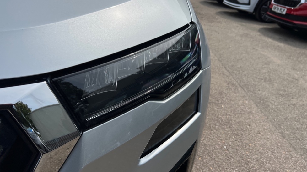 Used Skoda Karoq 2024 for sale - 76868862: Photo 44