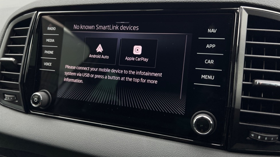 Used Skoda Karoq 2024 for sale - 76868862: Photo 56