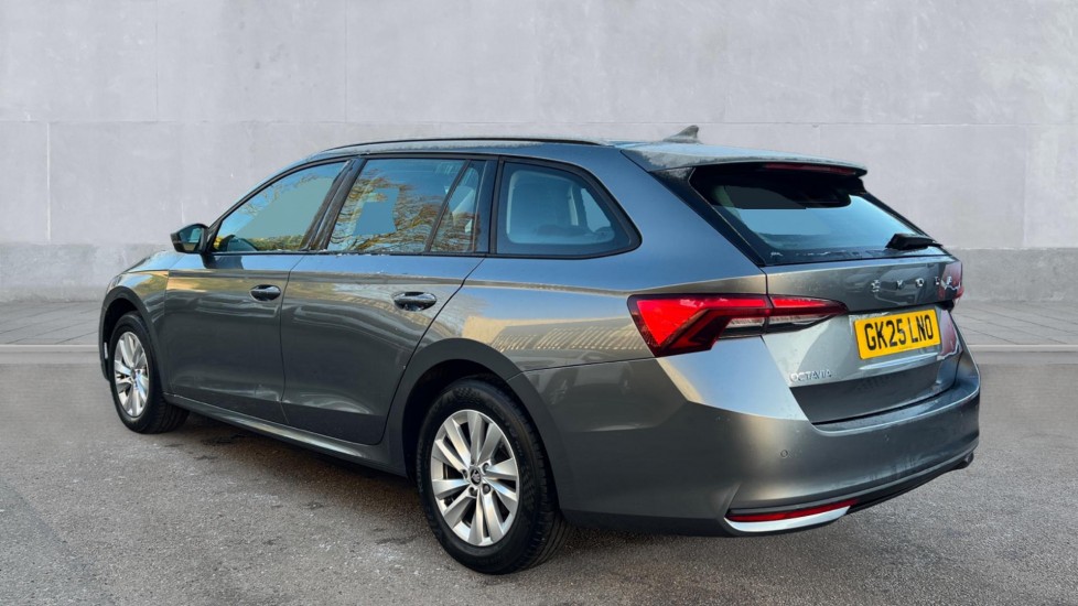 Used Skoda Octavia 2025 for sale - 76872451: Photo 3