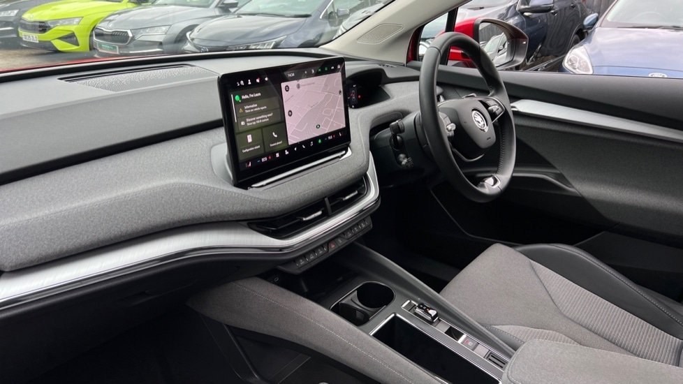 Used Skoda Enyaq 2025 for sale - 76630233: Photo 2