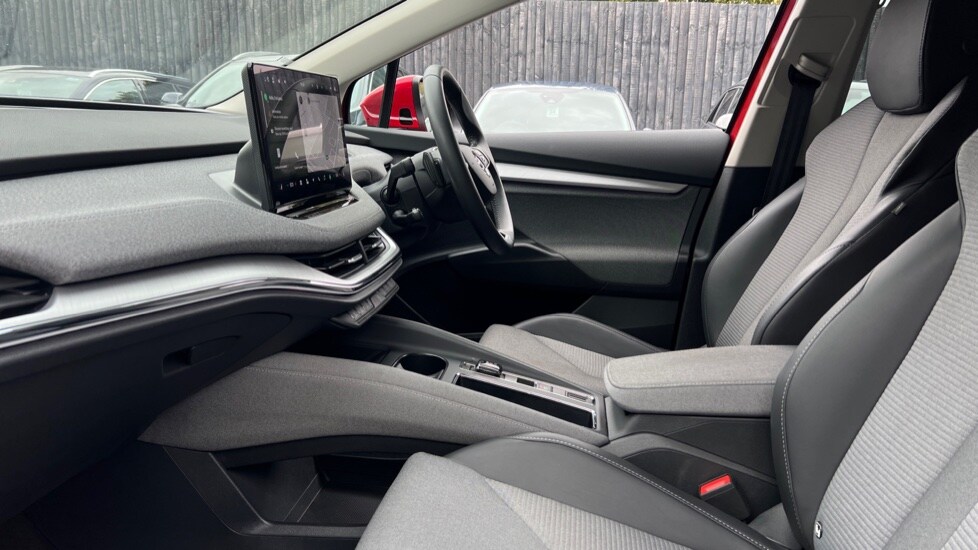 Used Skoda Enyaq 2025 for sale - 76630233: Photo 28