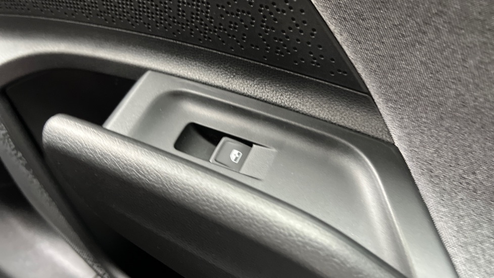 Used Skoda Enyaq 2025 for sale - 76630233: Photo 40