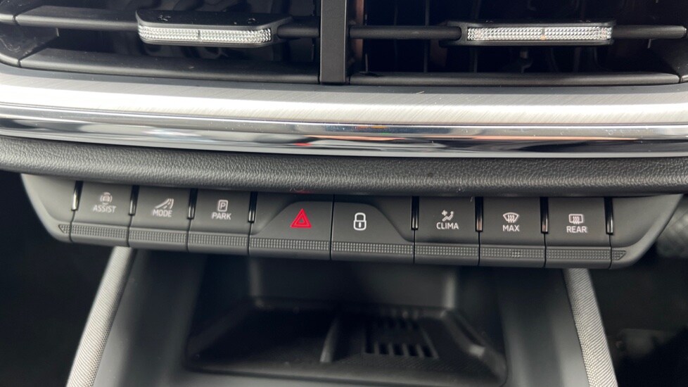 Used Skoda Enyaq 2025 for sale - 76630233: Photo 52