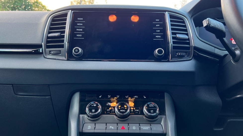 Used Skoda Karoq 2024 for sale - 76873330: Photo 13