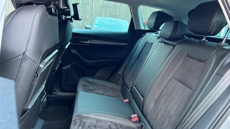 Used Skoda Karoq 2024 for sale - 76873330: Photo 15