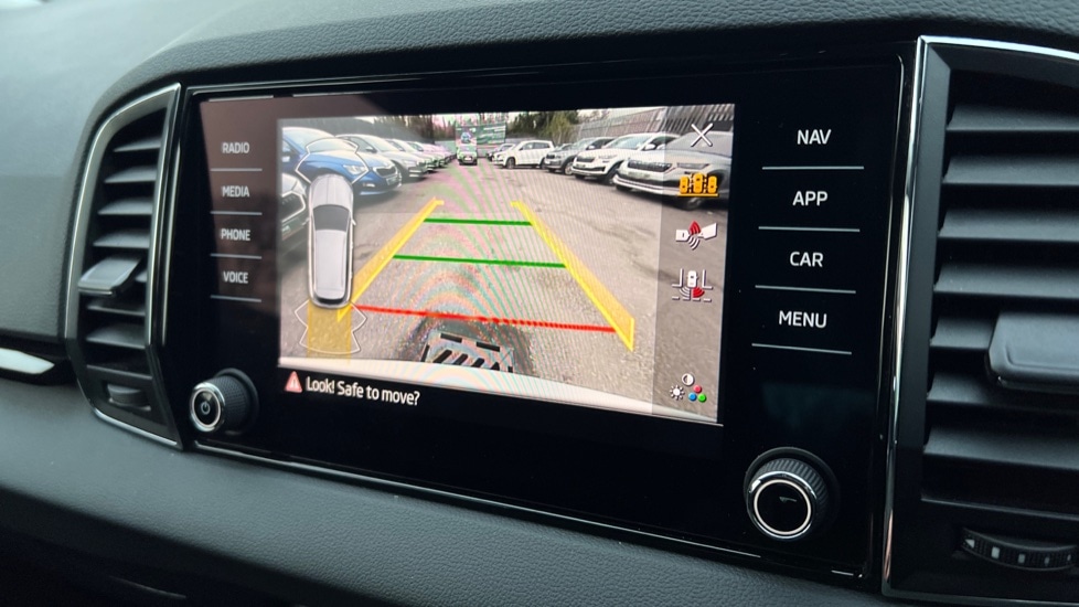 Used Skoda Karoq 2024 for sale - 76873330: Photo 22