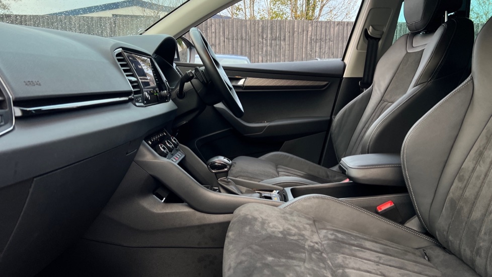 Used Skoda Karoq 2024 for sale - 76873330: Photo 28