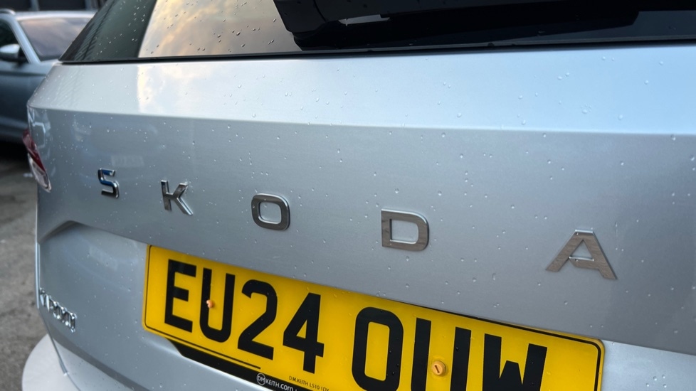 Used Skoda Karoq 2024 for sale - 76873330: Photo 31