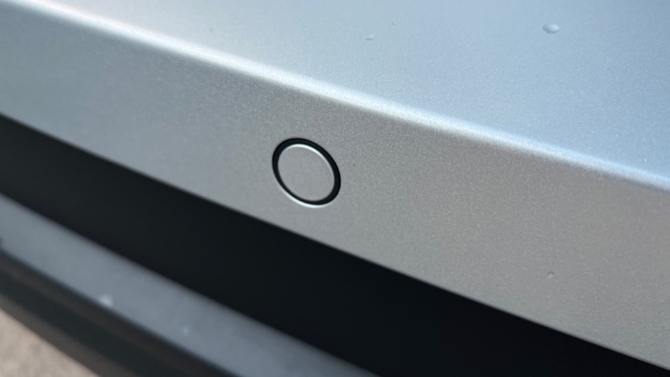 Used Skoda Karoq 2024 for sale - 76873330: Photo 33